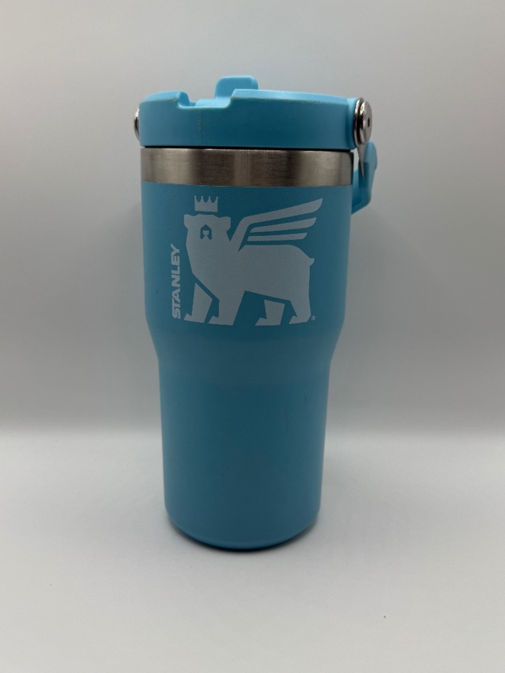 Stanley IceFlow Flip Straw 20oz Azure Blue Tumbler w/ Handle